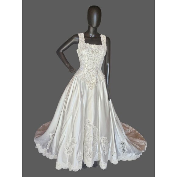 Vintage 2-Tone Square Neck Renaissance Waist Wedding Gown - Michelangelo - Picture 1 of 16